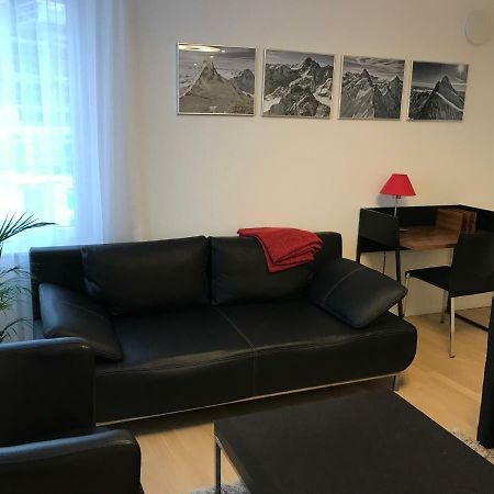 Close To Zuerich Centre And Airport Клотен Екстер'єр фото